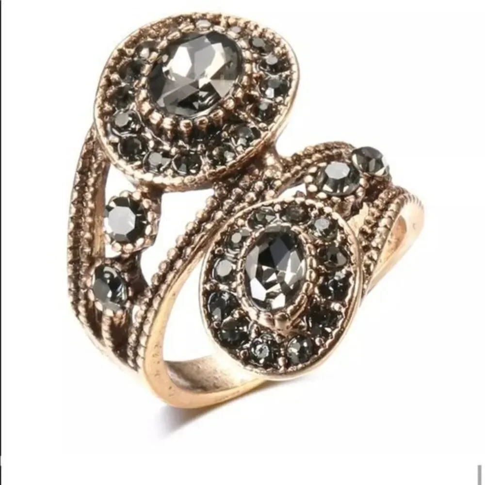 Boho Crystal Ring Antique NWBOX